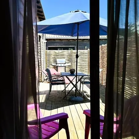 Maison Des Sables Piscine Chauffee 2 100m Des Plages 度假居 *