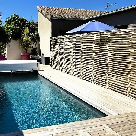 Maison Des Sables Piscine Chauffee 2 100m Des Plages 滨海昂古兰