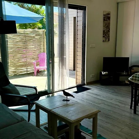 Дом отдыха Maison Des Sables Piscine Chauffee 2 100m Des Plages *