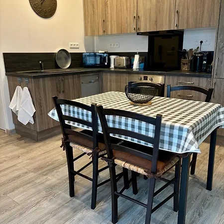 Дом отдыха Maison Des Sables Piscine Chauffee 2 100m Des Plages *